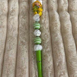 Green Decorative beaded pen ! With friends from strawberry short cake friends!